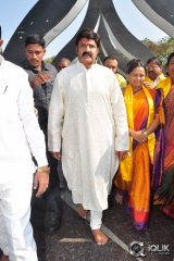 NTR Family Visit to NTR Ghat 2016